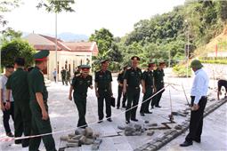 Tư lệnh Quân khu kiểm tra Khu di tích lịch sử Quốc gia đặc biệt rừng Trần Hưng Đạo